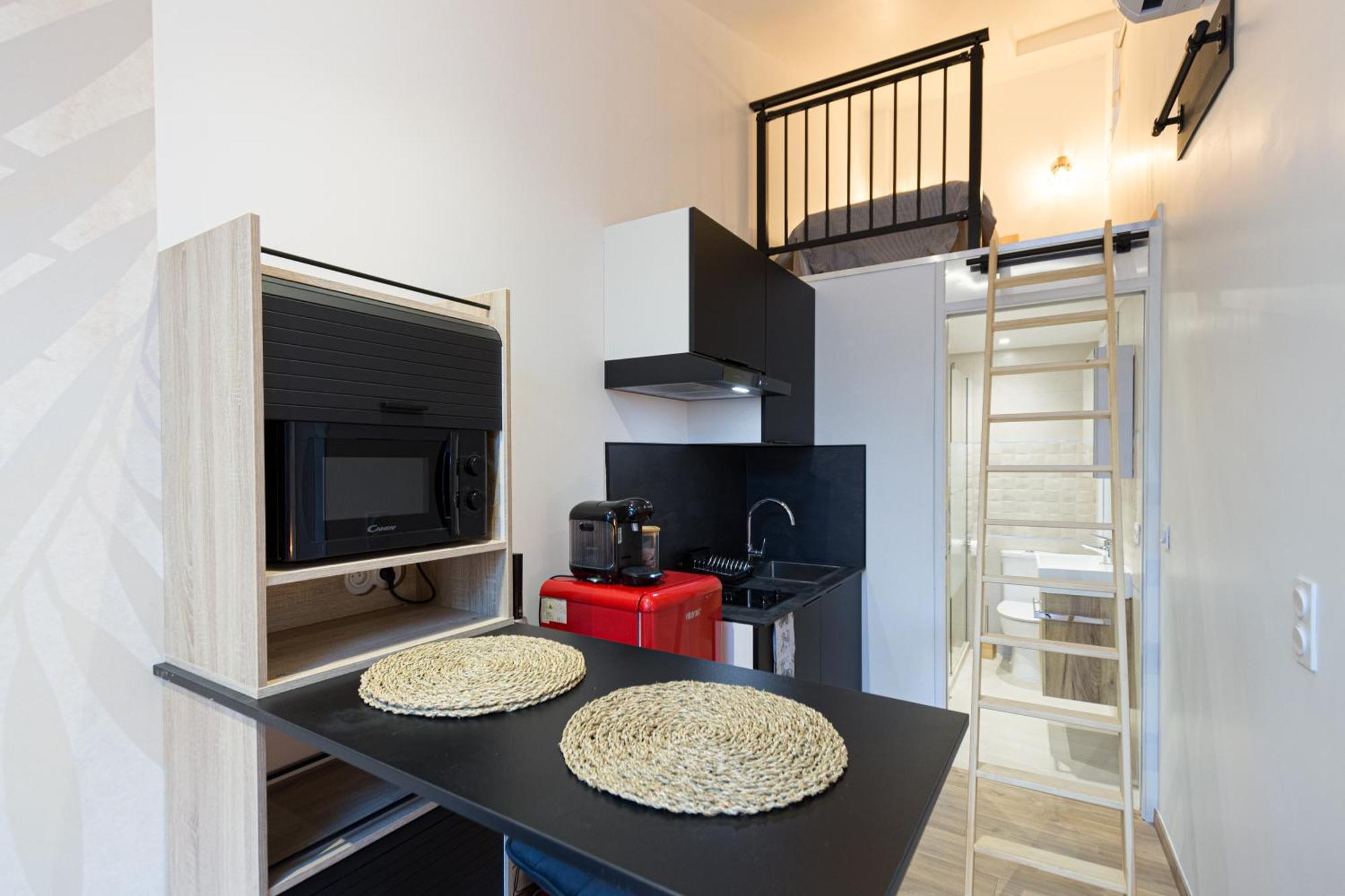 Charmant T1 Mezzanine Neuf Clim 06 - Centre Ville 몽펠리에 외부 사진